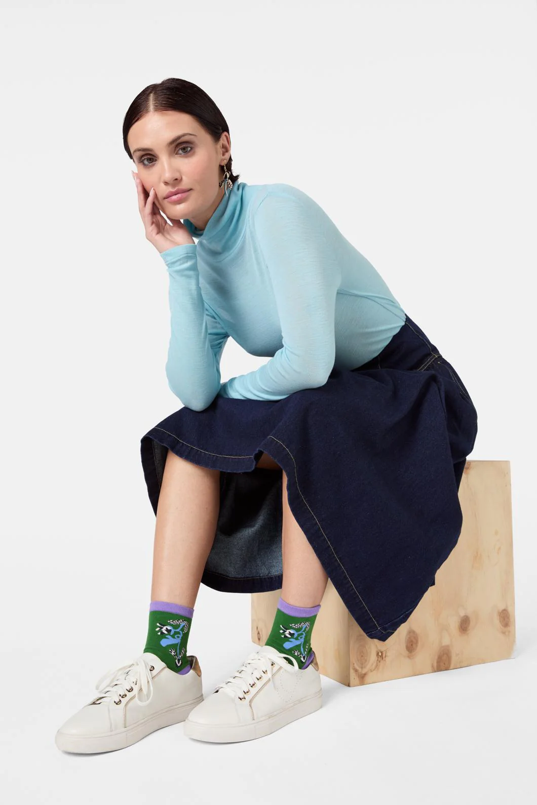 Astor Sneaker - Image 2