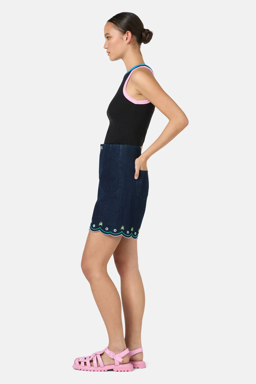 Chloe Contrast Tank - Image 9