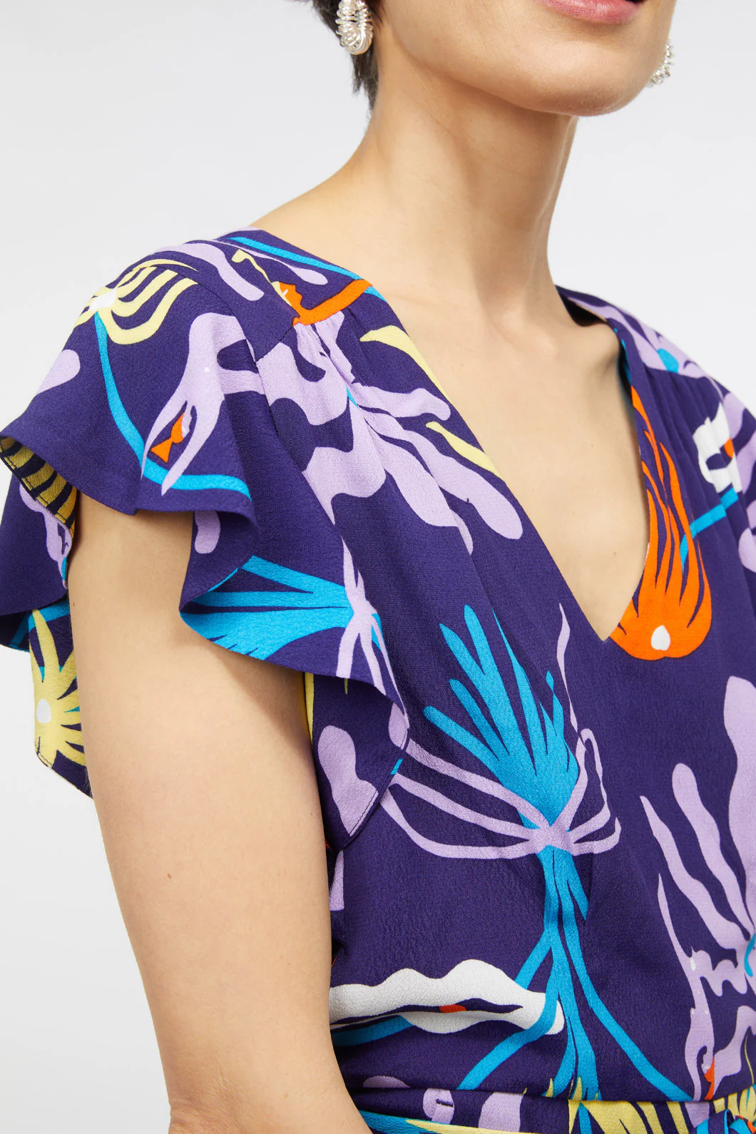 Floral Spring Pantsuit - Image 10