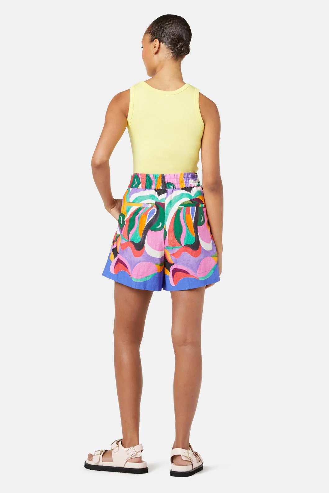 Kaleidoscopic Short - Image 3