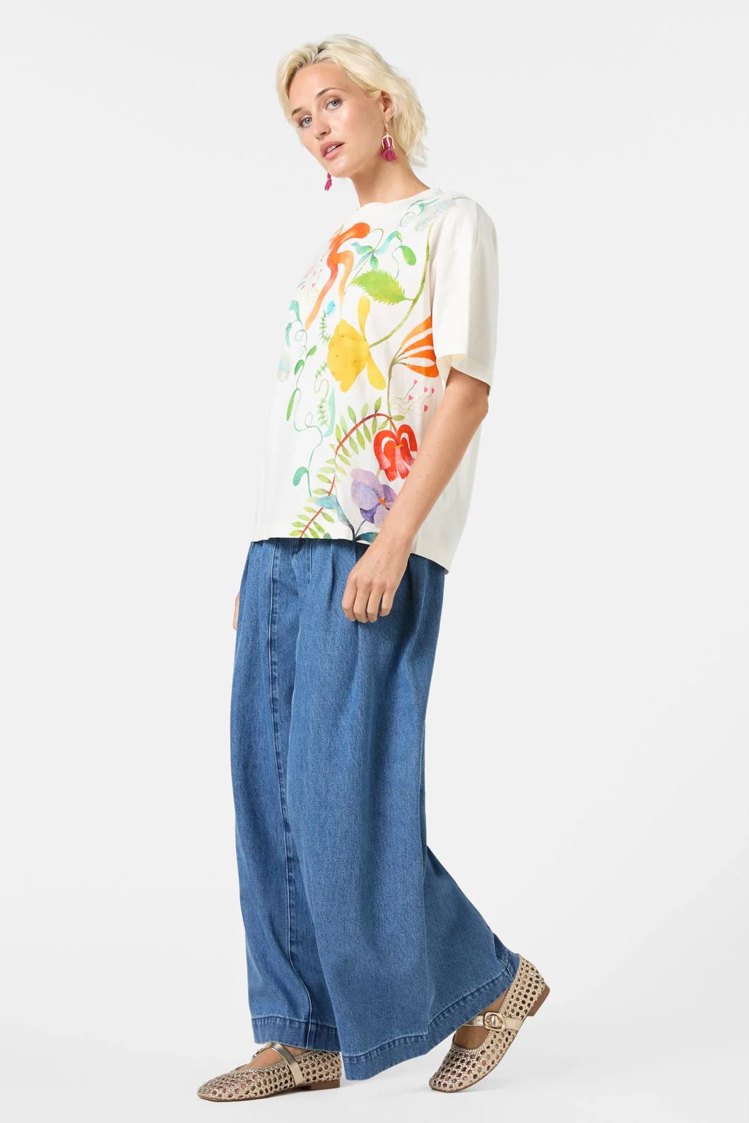Leafy Lessons Oversized Tee - Image 3