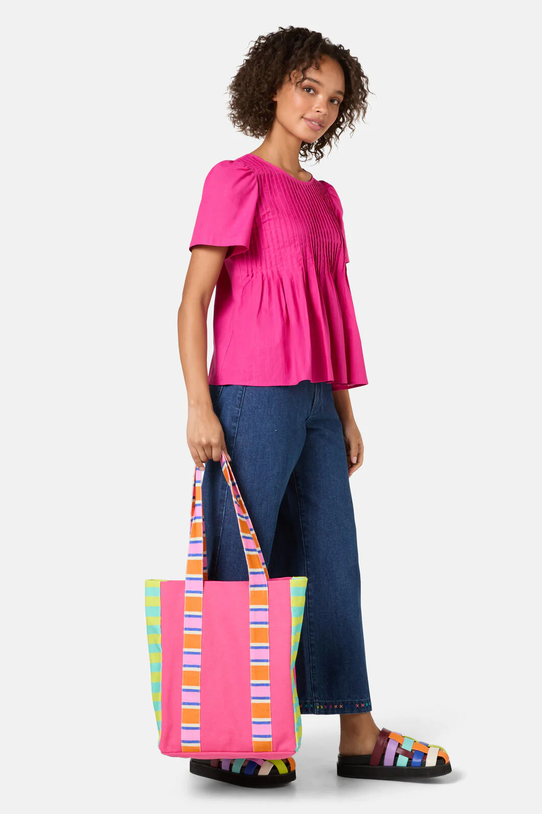 On Holiday Tote - Image 3
