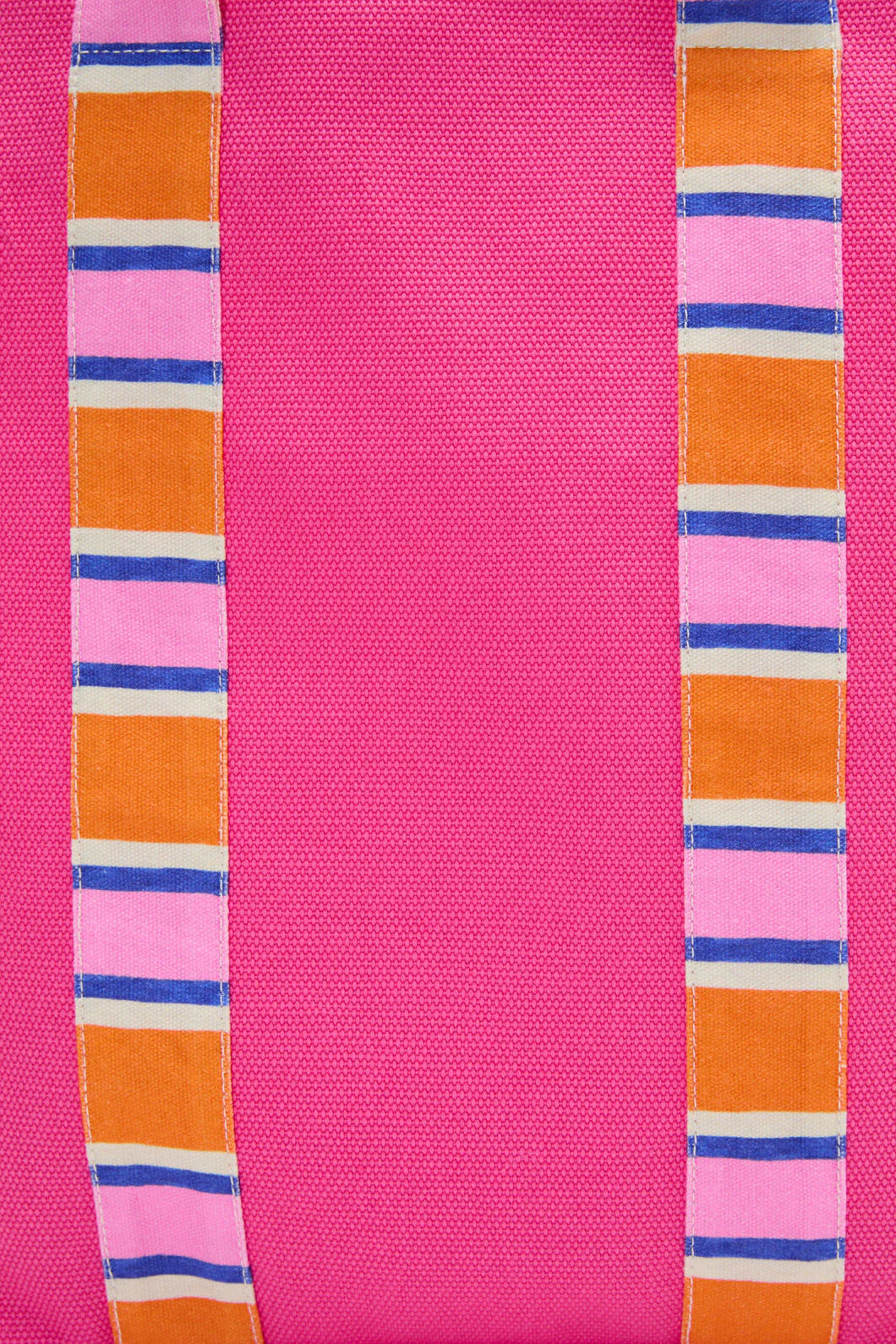 On Holiday Tote - Image 7