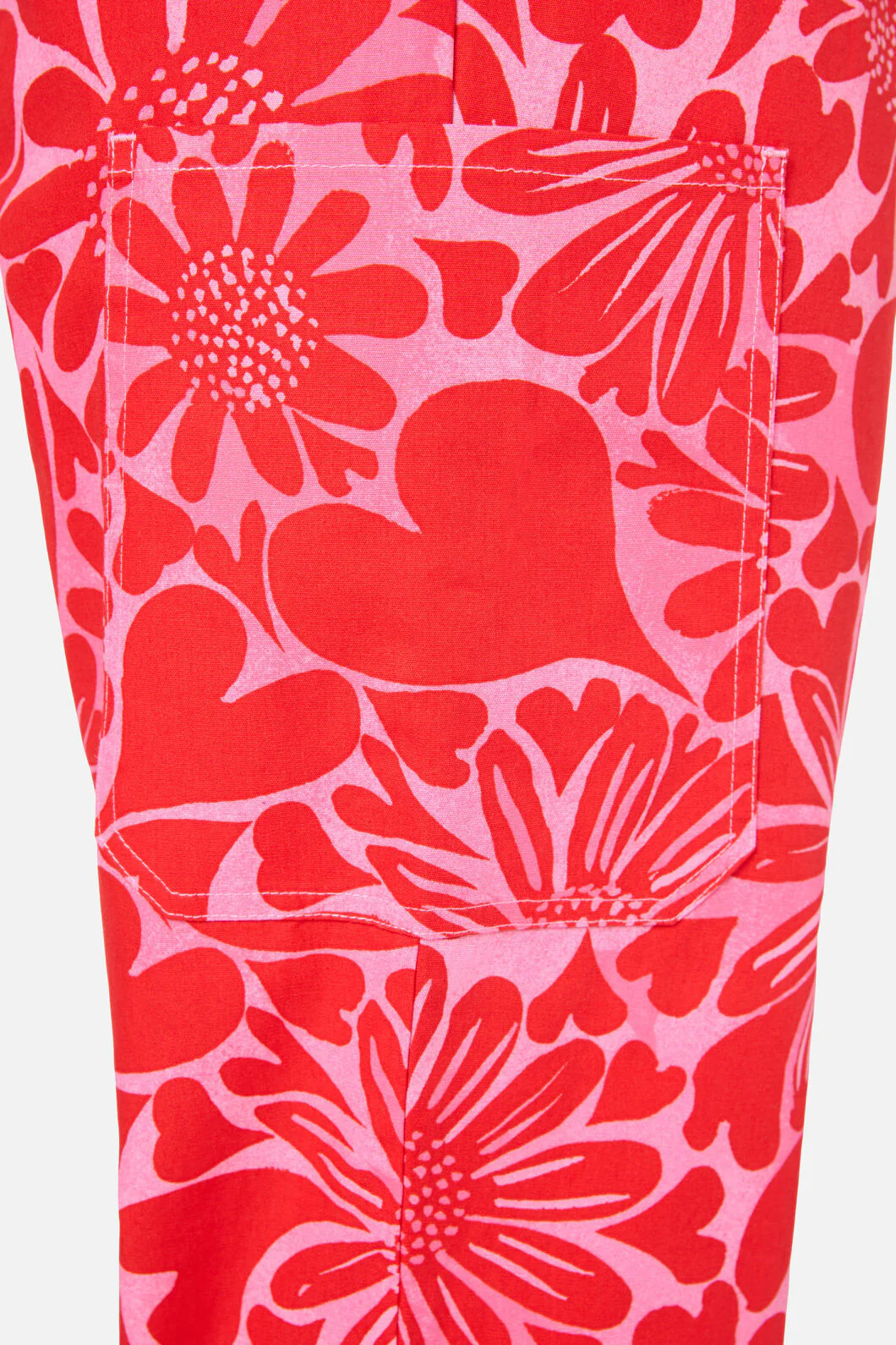 Painted Love scrub set - Image 7