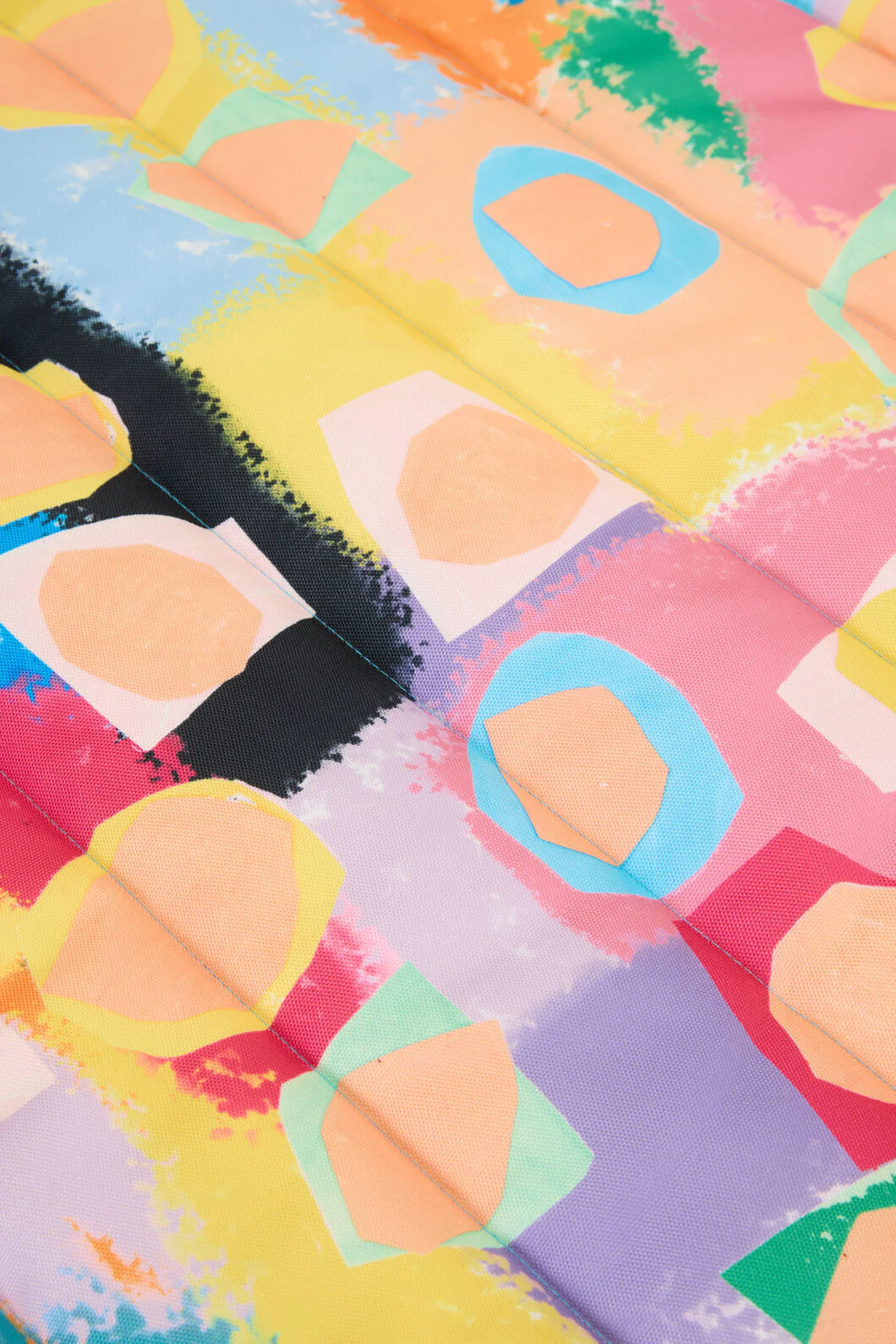 Peach Eclipse Pet Travel Mat - Image 3