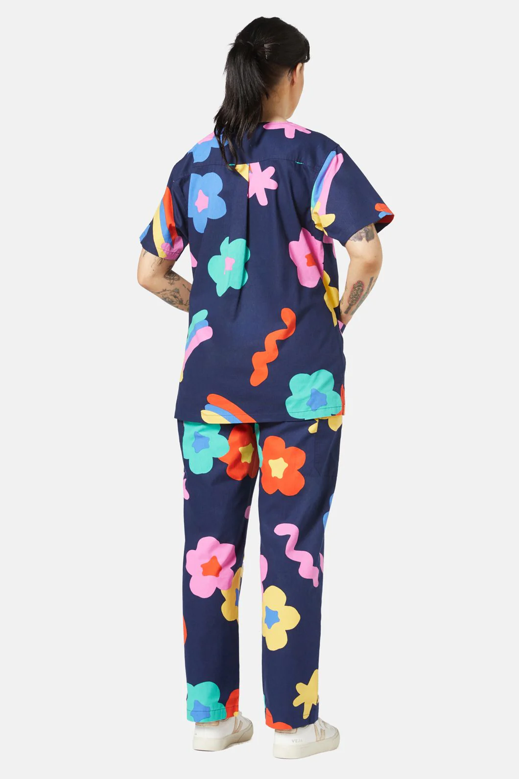 Star Daisy Scrub Set - Image 8