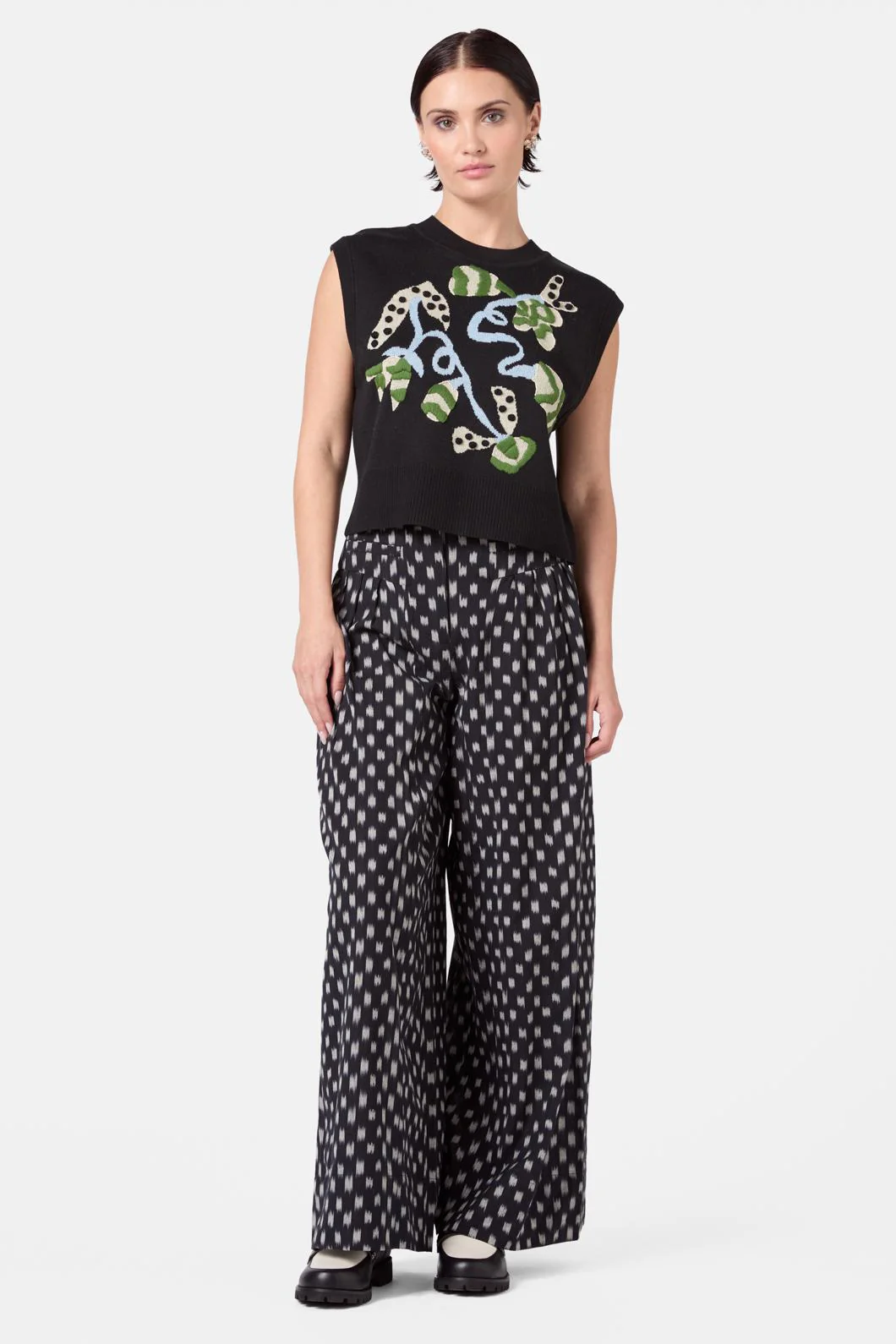 The Vines Knit Vest - Image 3