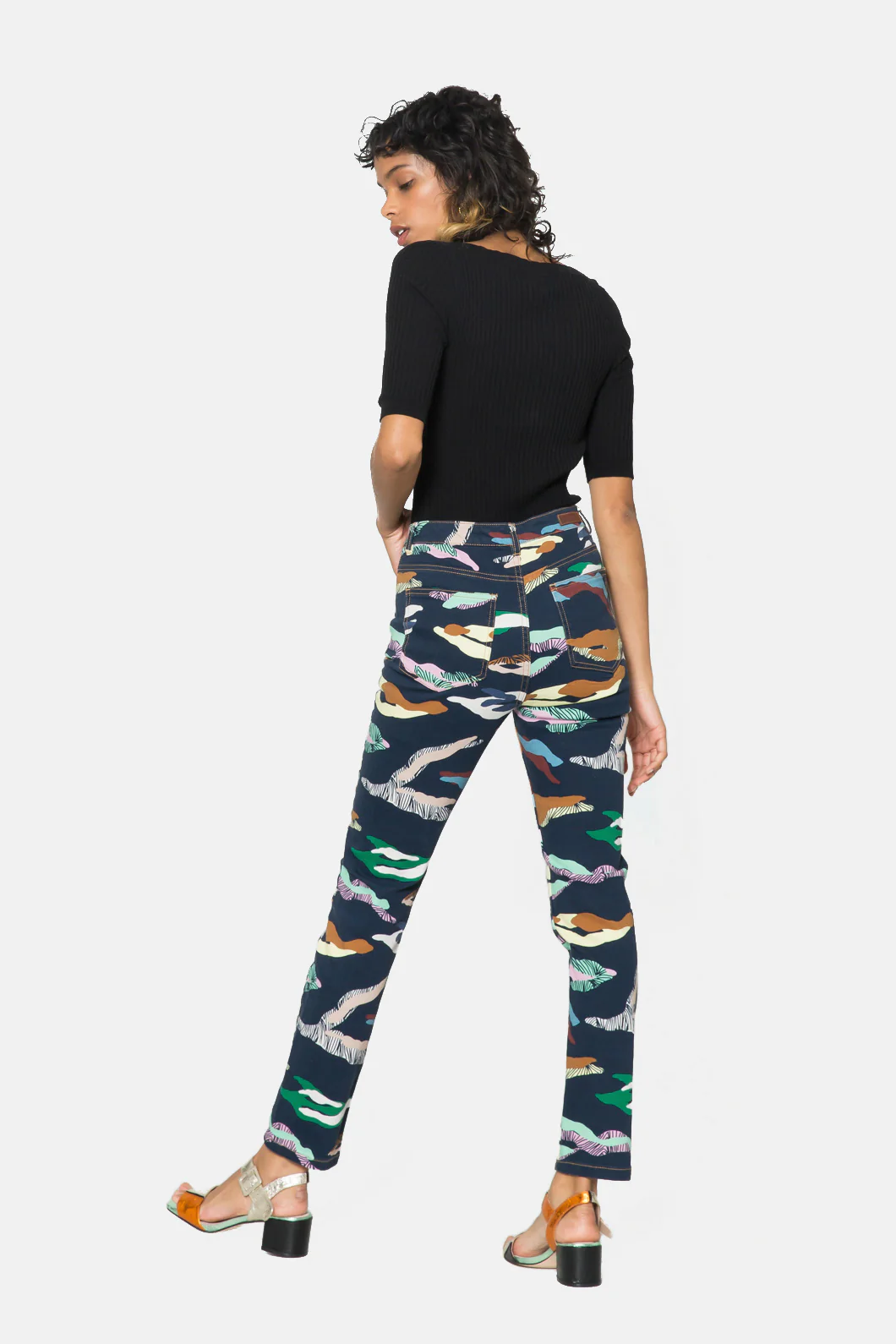 Tora Jean - Image 4